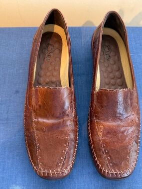 Elites by Walking Cradles Brown Leather Loafers Woman Comfort Slip On Shoes